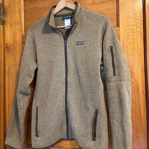 Patagonia Woman’s Large Full Zip Up